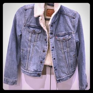 Levi’s Jean jacket - size XS
